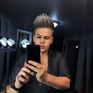 Meet your Posher, David